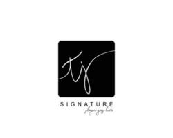 monograma de belleza tj inicial y diseño de logotipo elegante, logotipo de escritura a mano de firma inicial, boda, moda, floral y botánica con plantilla creativa. vector