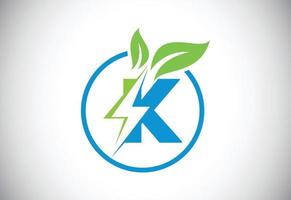 círculo de hoja de rayo de letra k inicial o icono de ahorro de energía ecológica. concepto de icono de hoja y rayo para el logotipo eléctrico de energía natural vector