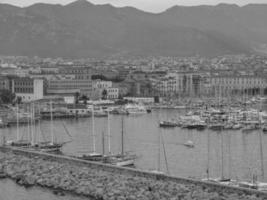 la ciudad italiana de palermo foto