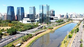 paisaje natural de las ciudades del mundo foto