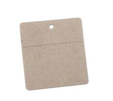 blanco cuadrado marrón marrón papel etiqueta aislado en blanco fondo, modelo para precio foto