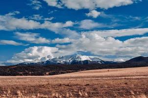 montañas en otoño foto