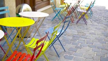 Summer empty open air restaraunt in european city. video