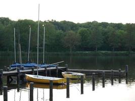 pequeño lago en Alemania foto