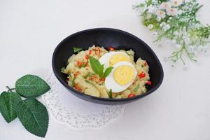 mashed potatoes with eggs as a background photo