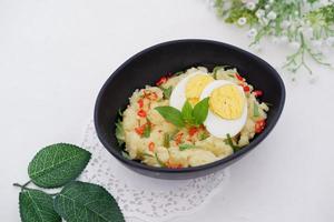 mashed potatoes with eggs as a background photo