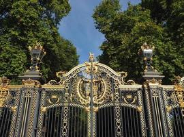 Canada gate in London photo