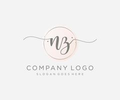 logotipo femenino inicial de nz. utilizable para logotipos de naturaleza, salón, spa, cosmética y belleza. elemento de plantilla de diseño de logotipo de vector plano.