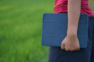 Managers use technology to control rice production. photo