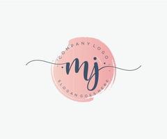 logotipo femenino mj inicial. utilizable para logotipos de naturaleza, salón, spa, cosmética y belleza. elemento de plantilla de diseño de logotipo de vector plano.