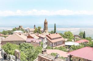 vista panorámica de la ciudad del amor de sighnaghi en georgia. concepto de destino de viaje. foto