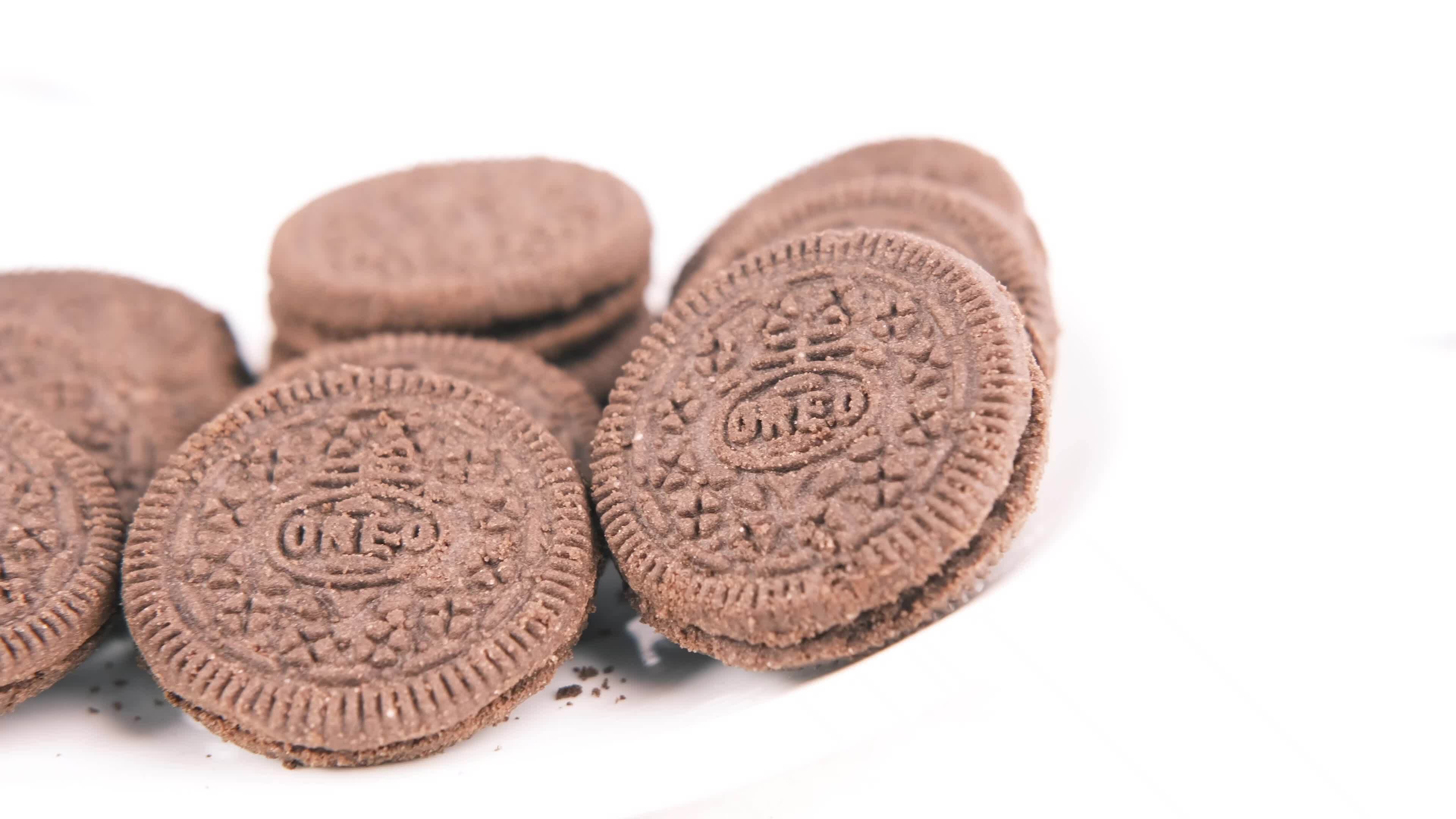 Dhaka bangladesh 23th may 2021. Oreo chocolate biscuits on plate