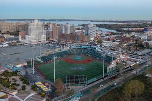 brooklyn, Nueva York - nov 4, 2021, maimónides parque, un menor liga béisbol estadio a lo largo el paseo marítimo en conejo isla, brooklyn, nuevo york foto