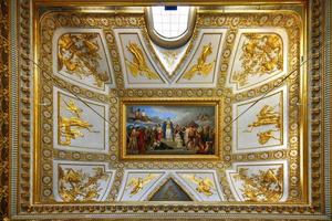 caserta, Italia - ago 21, 2021, un interno ver de el real palacio de caserta, un histórico palacio oficial en el 18 siglo por Charles de Borbón, Rey de Nápoles. foto