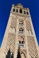 la giralda, campana torre de el Sevilla catedral en España. foto