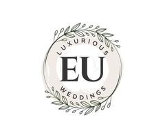 Plantilla de logotipos de monograma de boda con letras iniciales de la UE, plantillas florales y minimalistas modernas dibujadas a mano para tarjetas de invitación, guardar la fecha, identidad elegante. vector