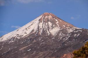 Scenic mountain landscape photo