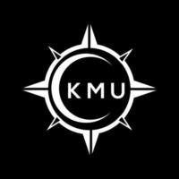 kmu resumen tecnología circulo ajuste logo diseño en negro antecedentes. kmu creativo iniciales letra logo. vector