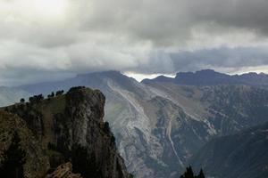 montañas de parque nacional Ordesa y monte perdido foto