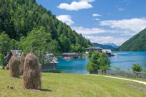 lago weissensee en carintia ,Austria foto