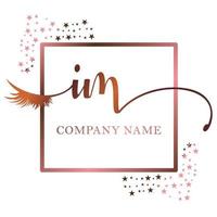 Initial logo IM handwriting women eyelash makeup cosmetic wedding modern premium vector