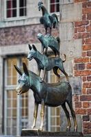 animales músico cobre estatua en bremen foto