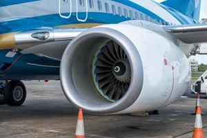 boeing 737 at the terminal photo