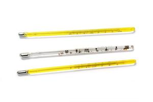 Closeup small medical thermometers line up isolate on white background. photo