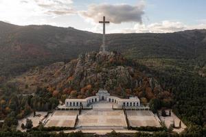 Valle de el caído - un monumento dedicado a víctimas de el Español civil guerra y situado en el sierra Delaware guadarrama, cerca Madrid. foto