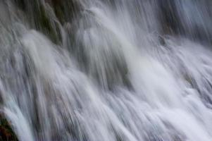 un detalle de cascada foto