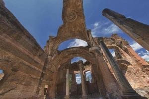 Villa adriana ancient roman ruins of emperor palace photo