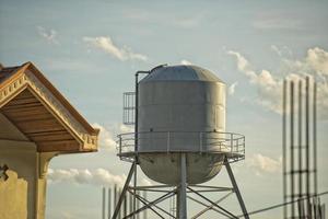 grain metallic silo photo