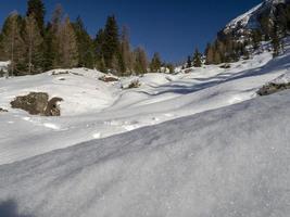 dolomitas nieve panorama val badia armentara foto