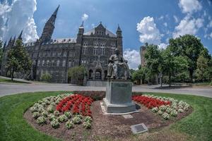 universidad de georgetown en washington dc en un día soleado foto