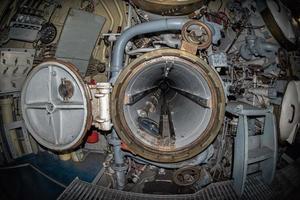torpedo lanzamiento habitación submarino controlar habitación interior ver foto