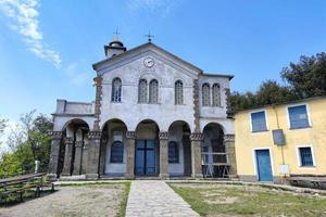 madonna del caravaggio antigua iglesia abacial liguria recco italia foto