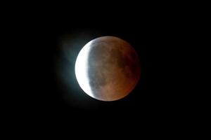 red moon eclipse photo