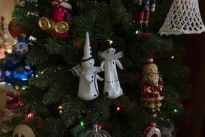 bola de cristal adorno de árbol de navidad pintado a mano de alta calidad foto