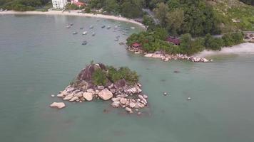 amor ilha às batu ferringhi de praia. video