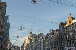 detalle del edificio del centro de la ciudad de amsterdam foto