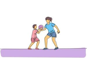 Single continuous line drawing of young mom playing basketball fun with her son at home field. Happy family parenthood concept. Trendy one line draw graphic design vector illustration