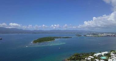 aérien vues de le îles et Marina de guadeloupe video