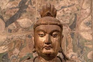 ancient buddah statue photo