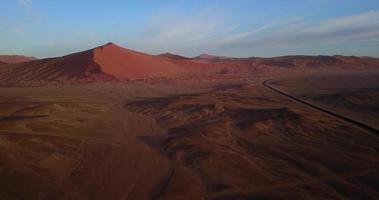 paesaggi di il namib deserto, aereo Visualizza video
