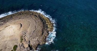 antenne keer bekeken van guadeloupe, pointe des kastelen video