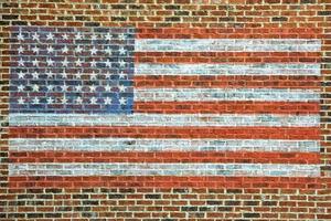 bandera americana, en, pared ladrillo foto