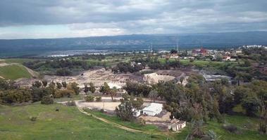Haut vue de le ancien scythopolis dans beit shean, Israël video
