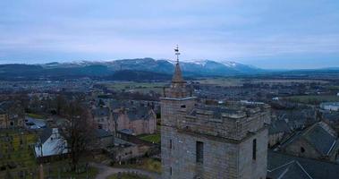 panorama de Stirling en Escocia, aéreo ver video