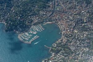 rapallo pueblo italia vista aérea foto