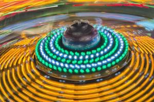 fondo de luces en movimiento luna park foto